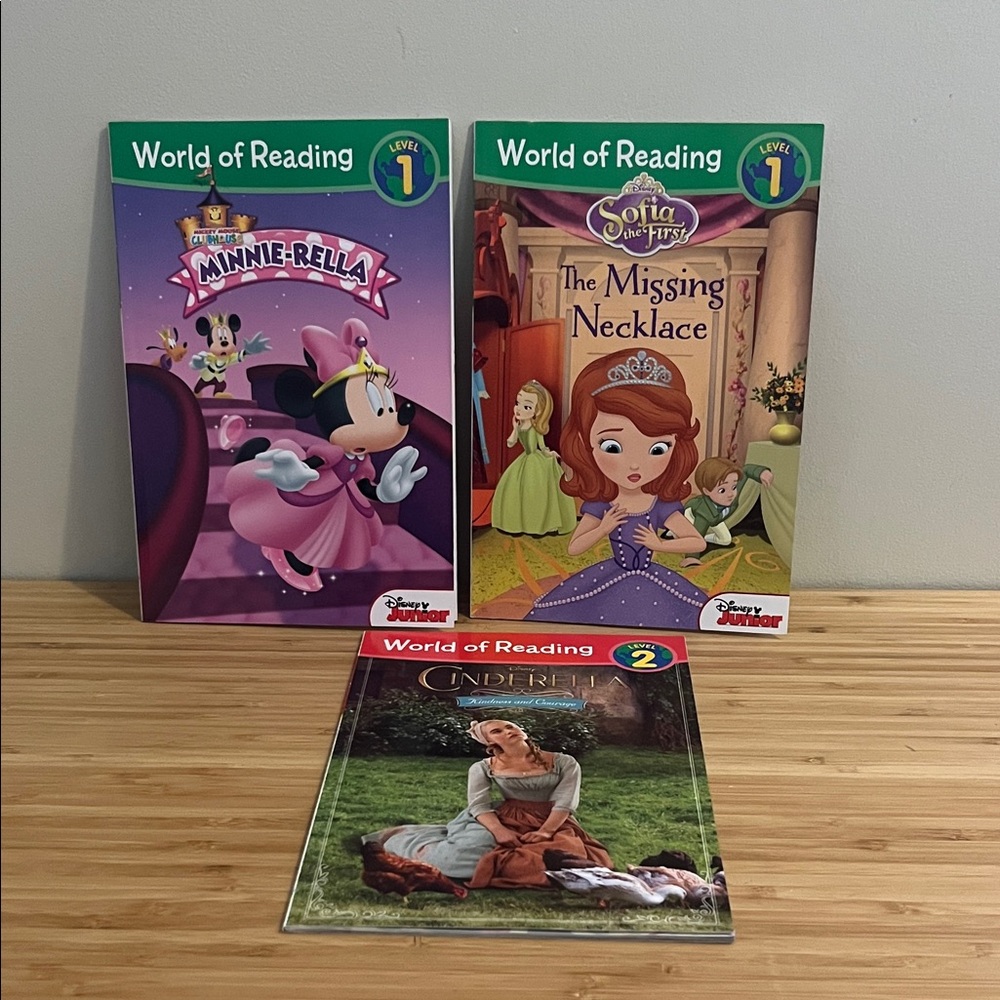 Disney World of Reading Book Set
